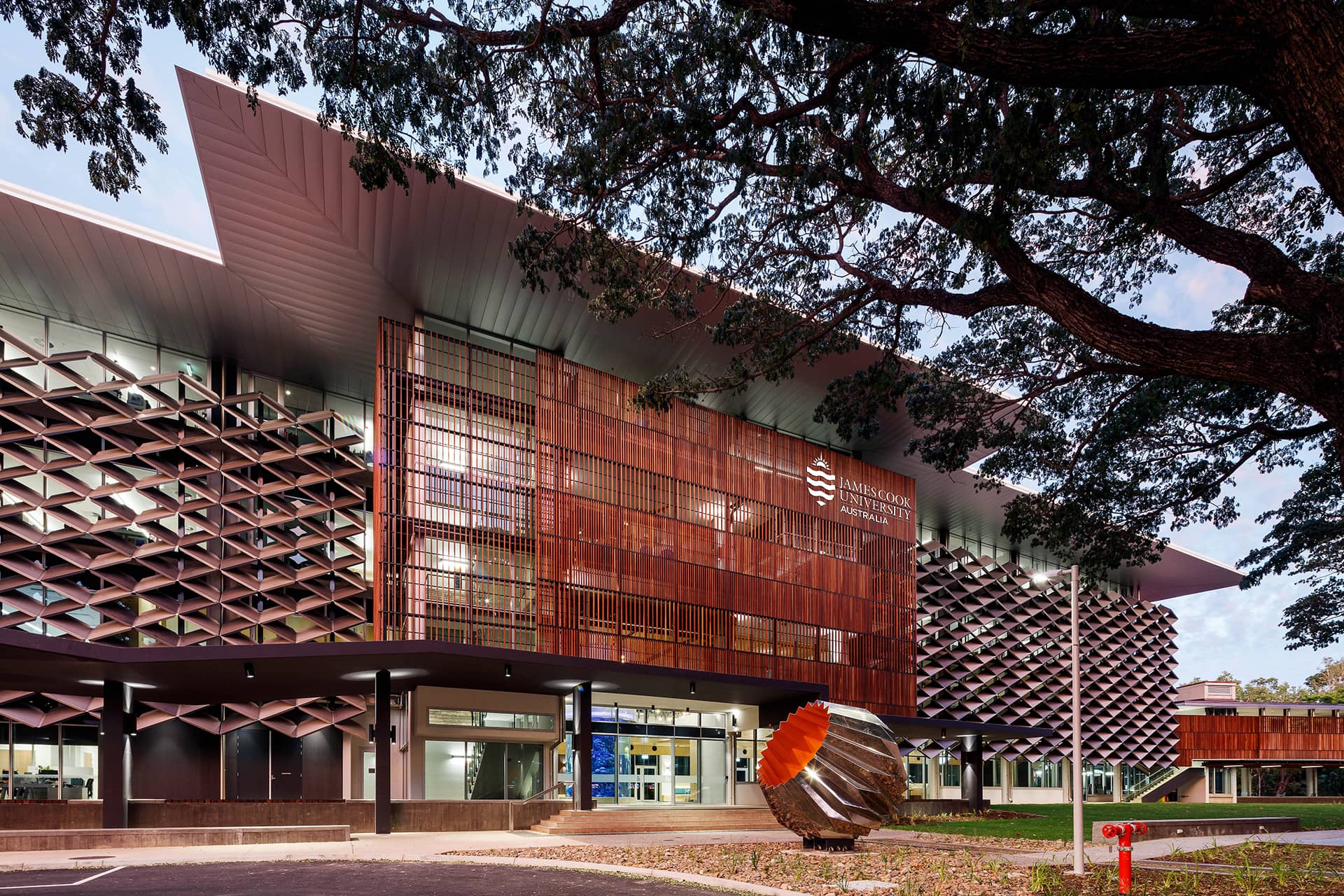 Research Training Scholarship at James Cook University in Australia 2026/2027
